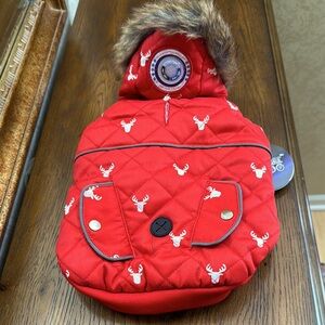 New LuvGear faux fur hooded dog jacket. Sz S. Red w/white deer. Red/black inside